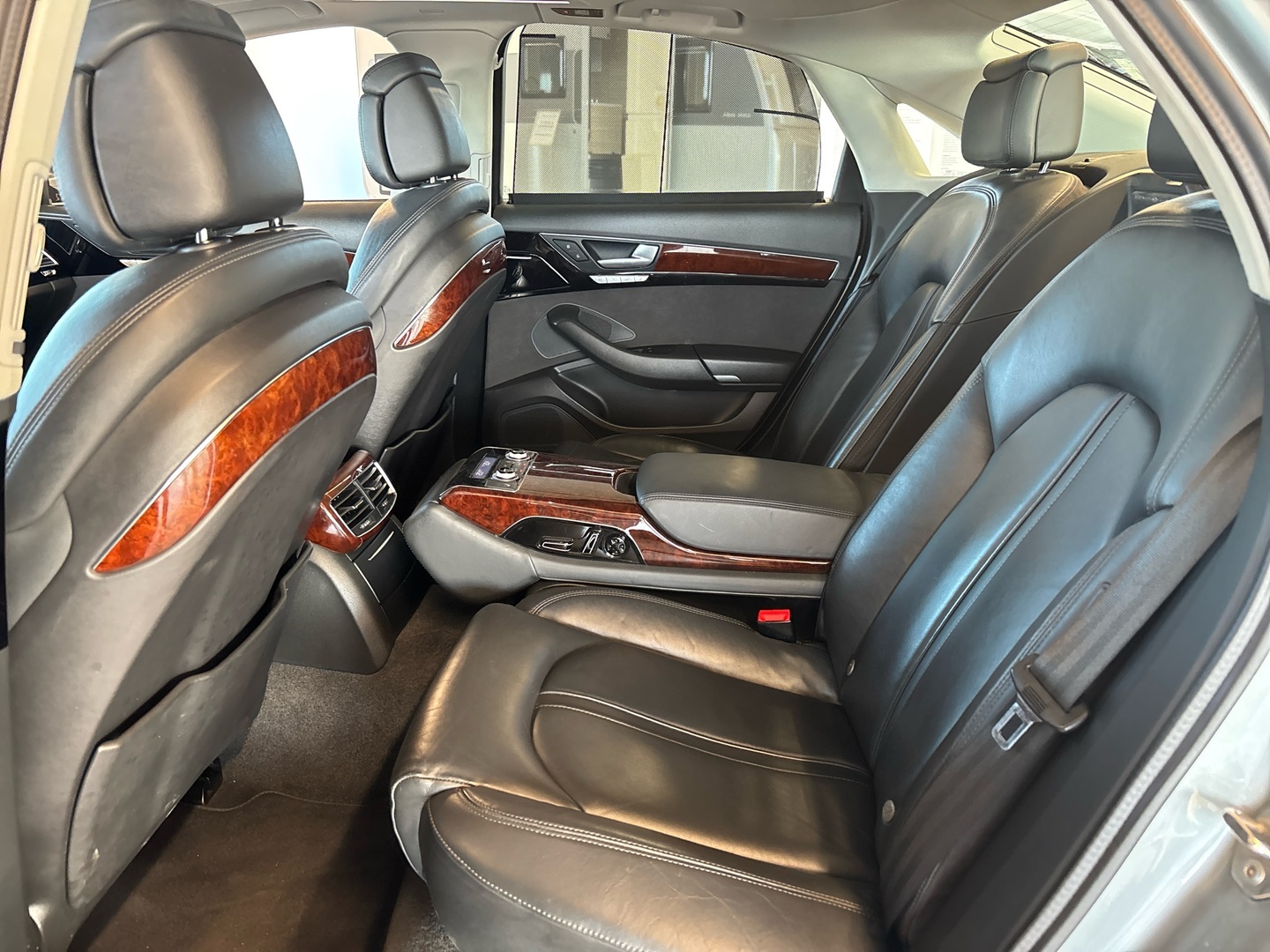 AUDI A8 2010