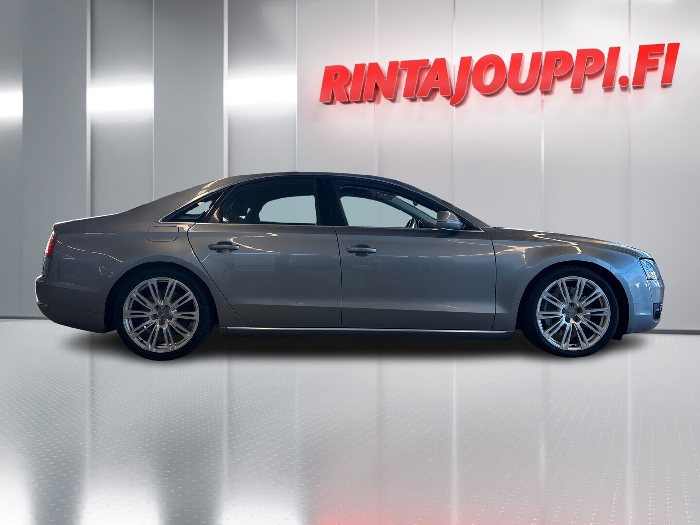 AUDI A8 2010