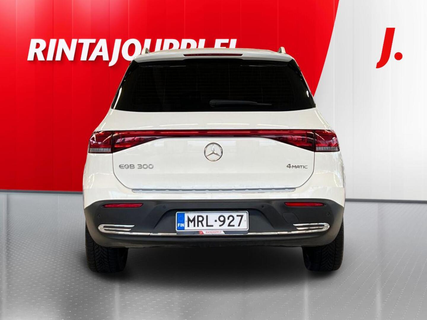 MERCEDES-BENZ EQB 2022