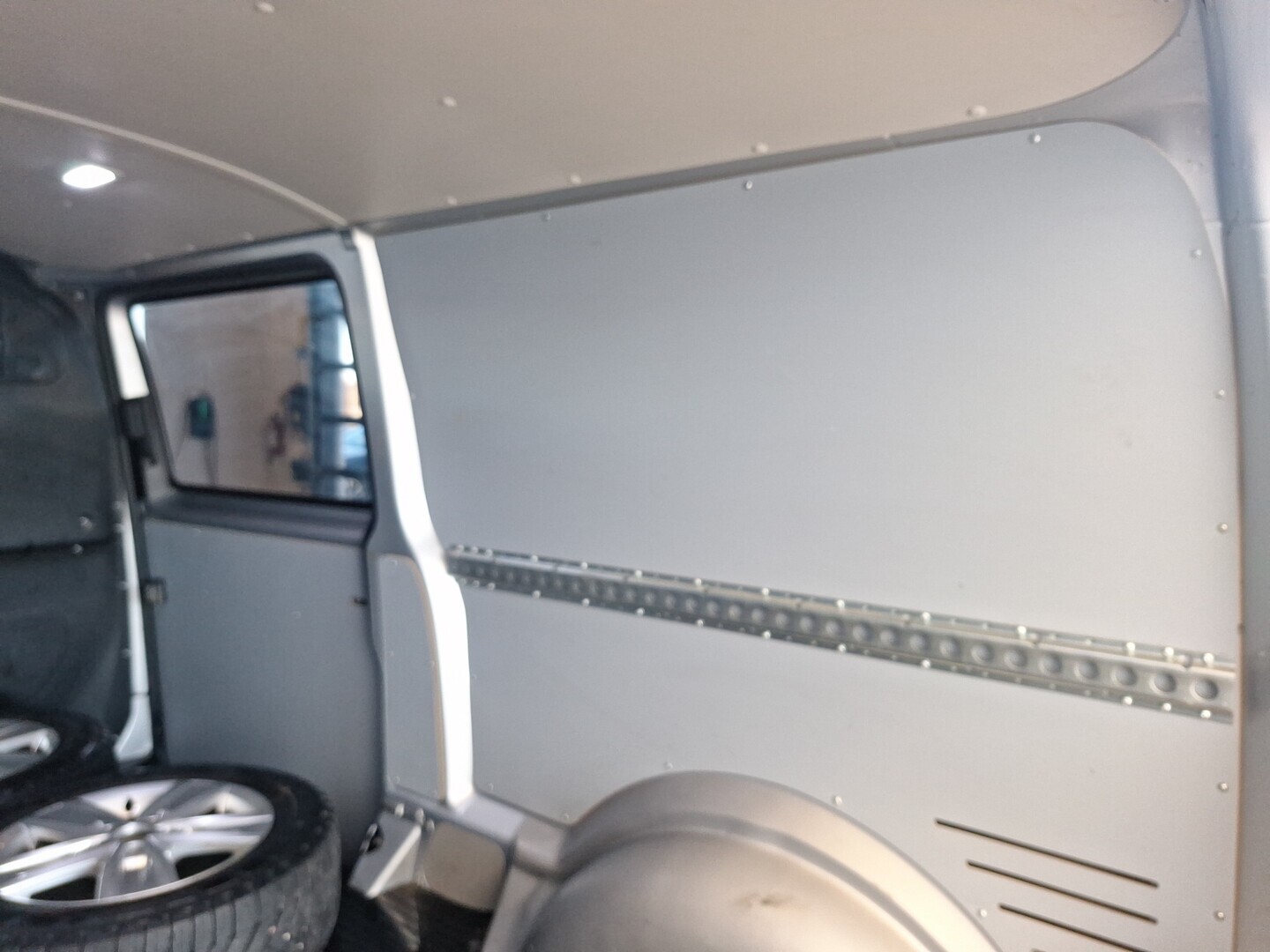 VOLKSWAGEN Transporter 2019