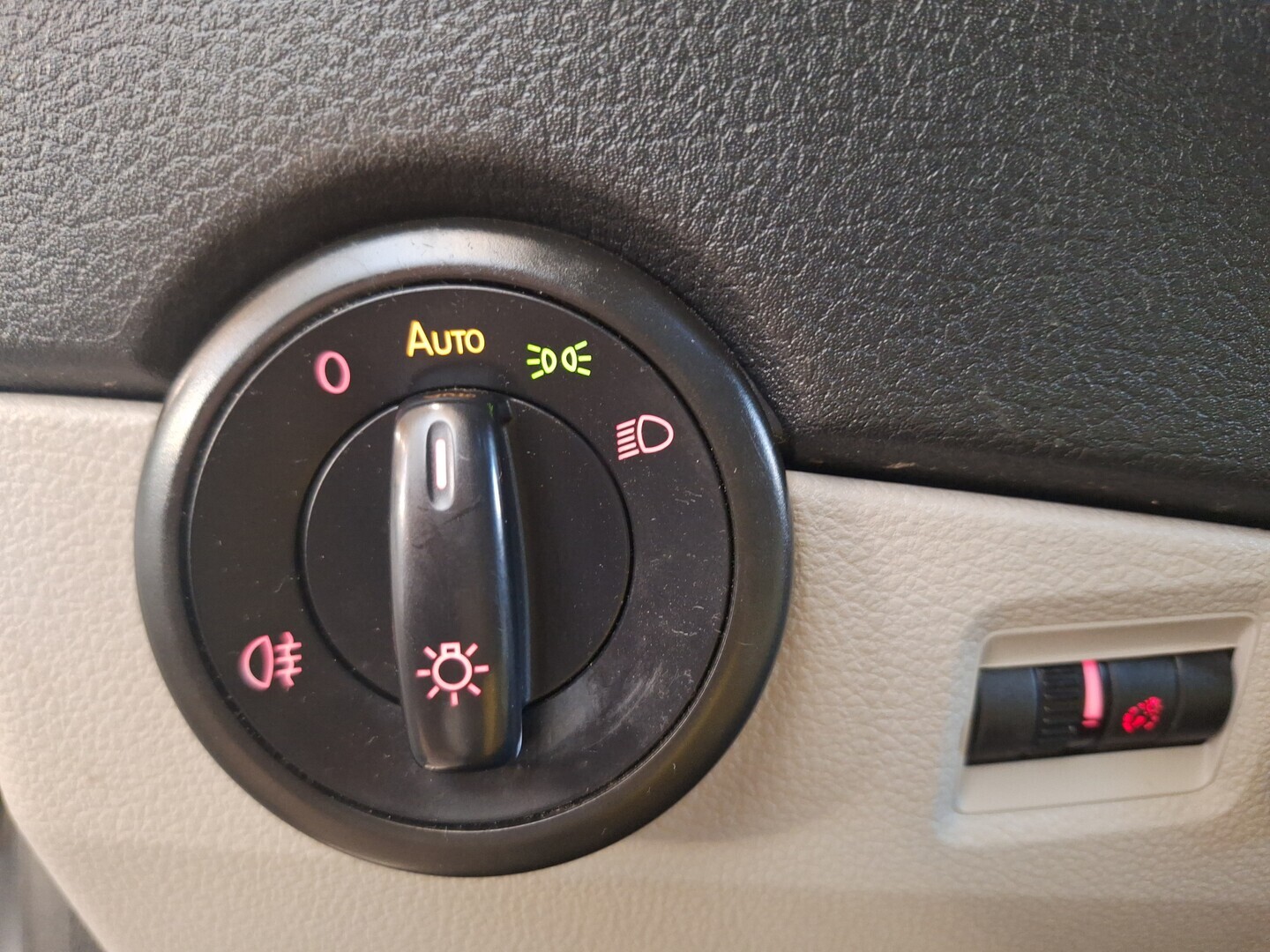 VOLKSWAGEN Transporter 2019