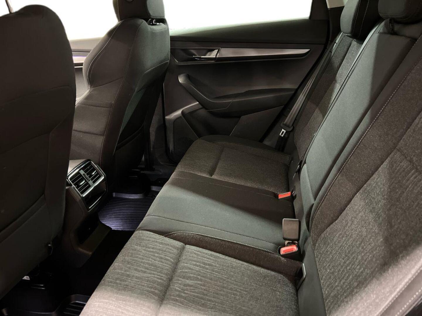 SKODA Karoq 2019