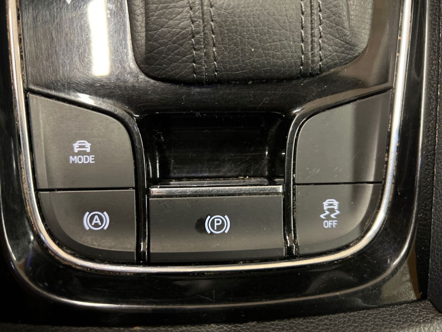 SKODA Karoq 2019