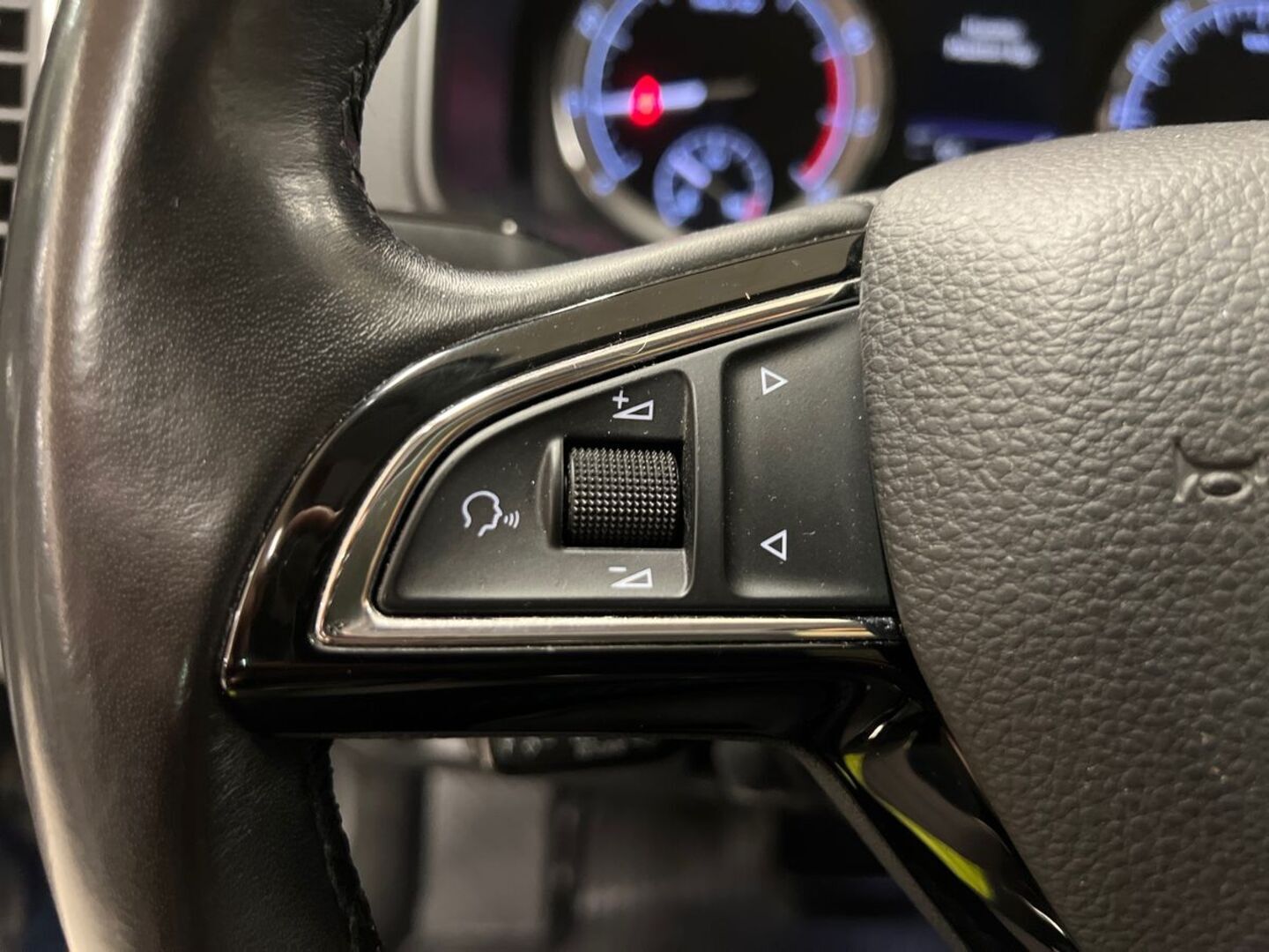 SKODA Karoq 2019