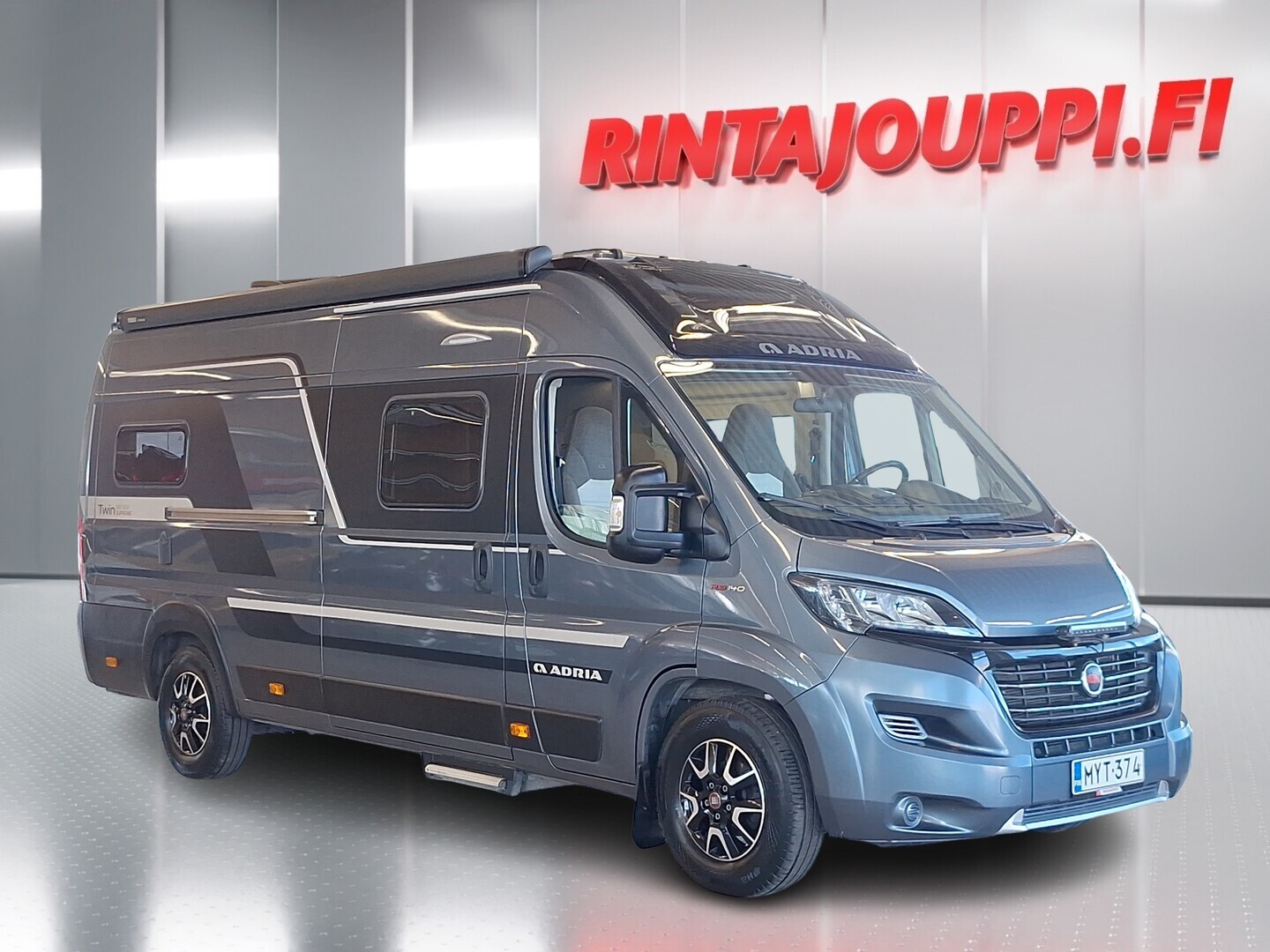 ADRIA TWIN SUPREME 2020