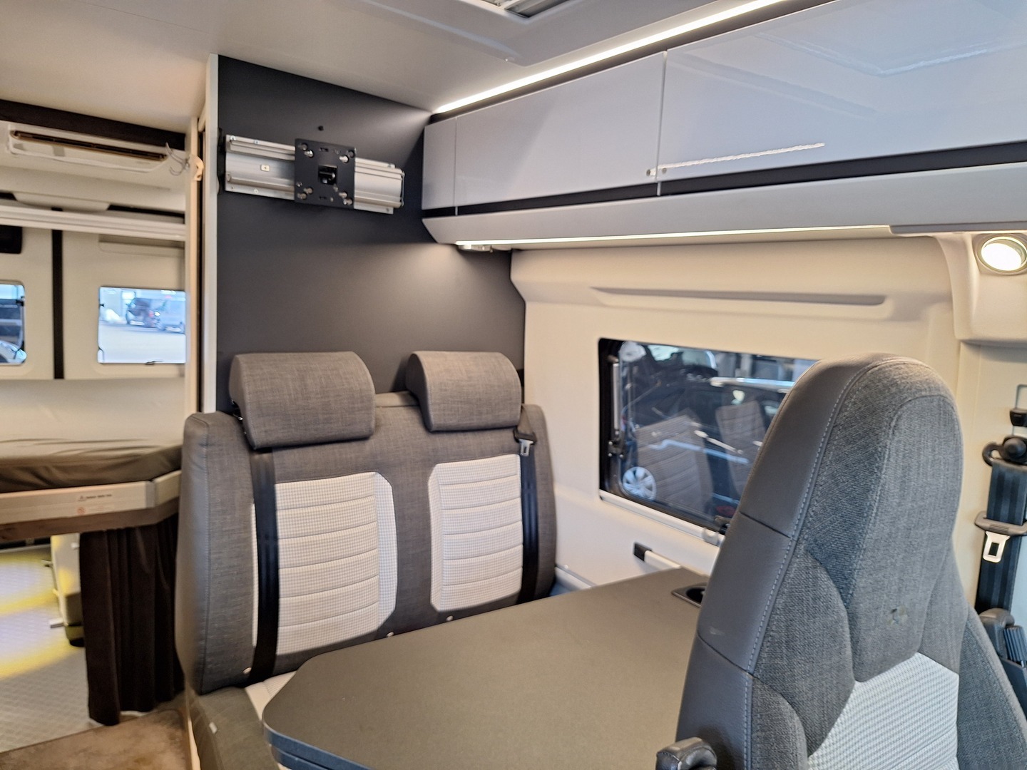 ADRIA TWIN SUPREME 2020