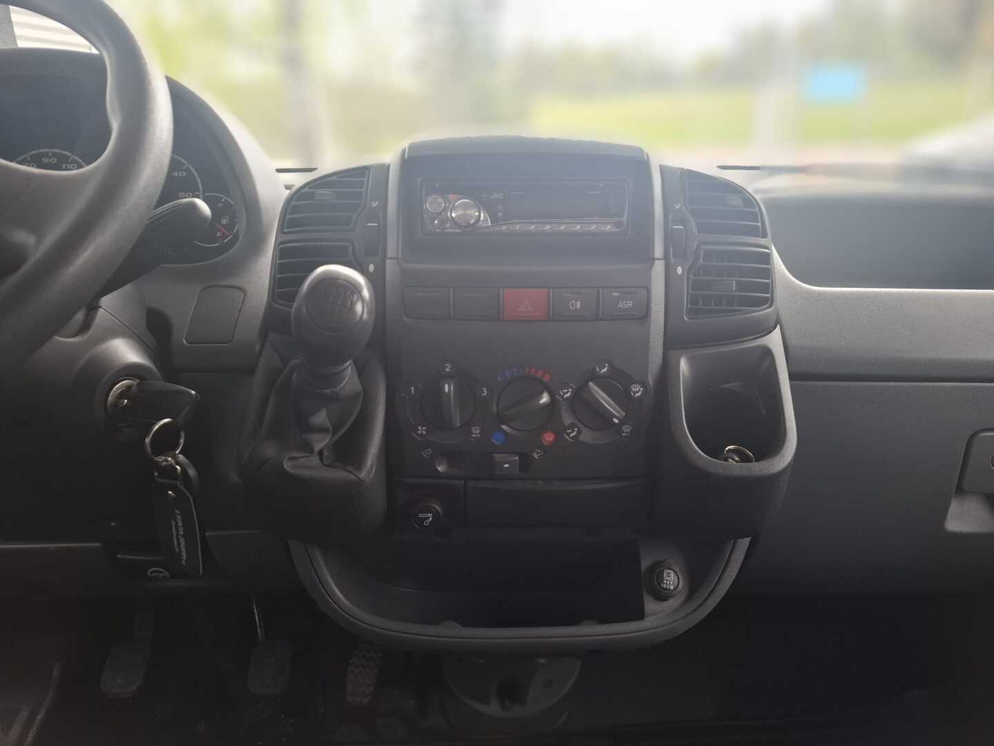 KNAUS Sun Traveller 655 MF 2007