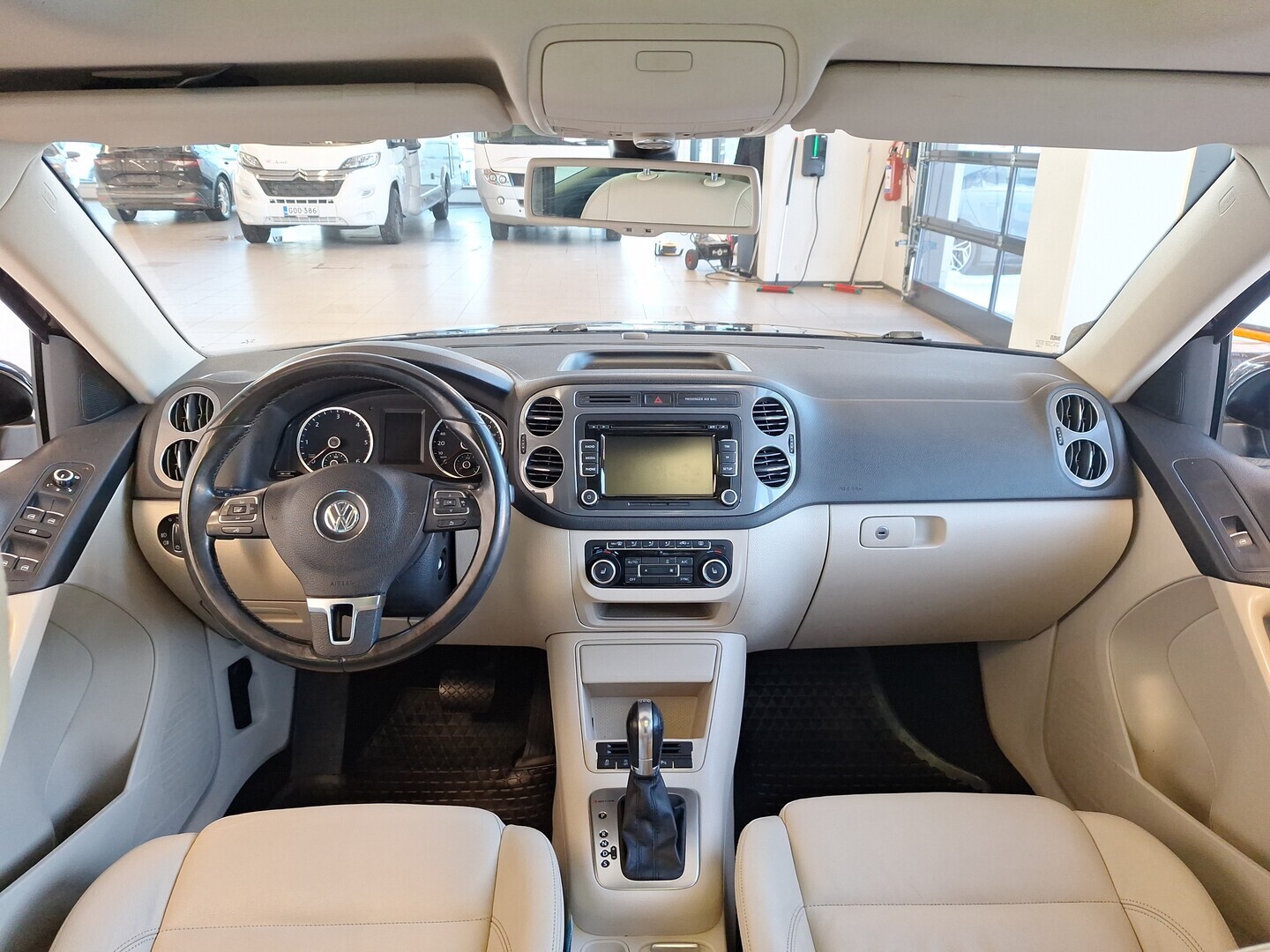 VOLKSWAGEN Tiguan 2014