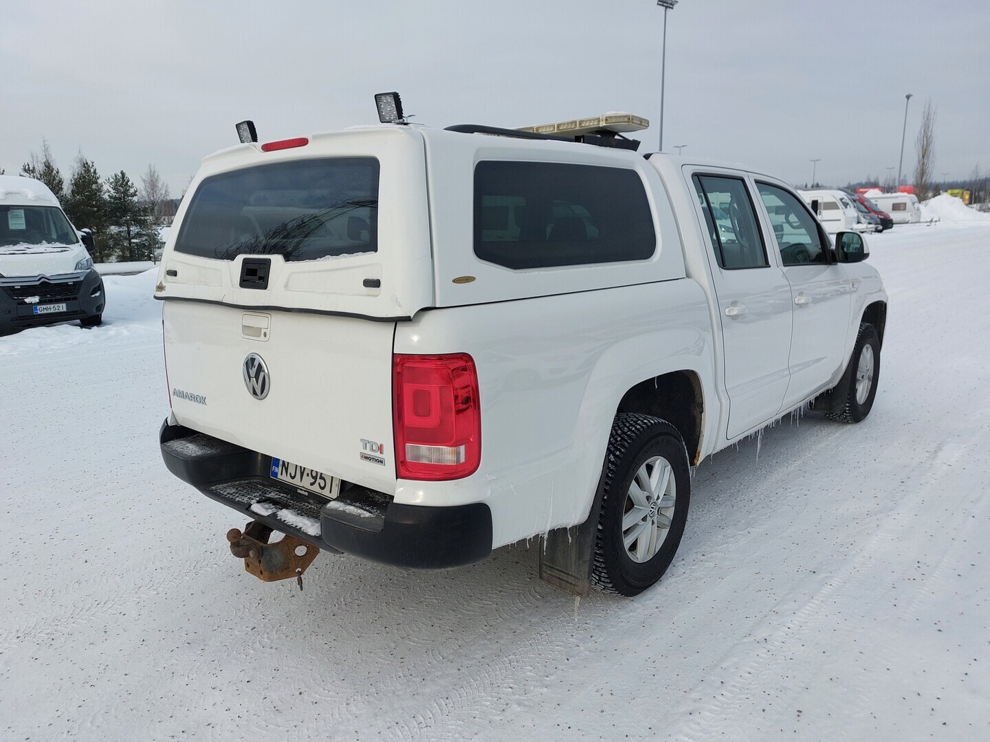 VOLKSWAGEN Amarok 2015