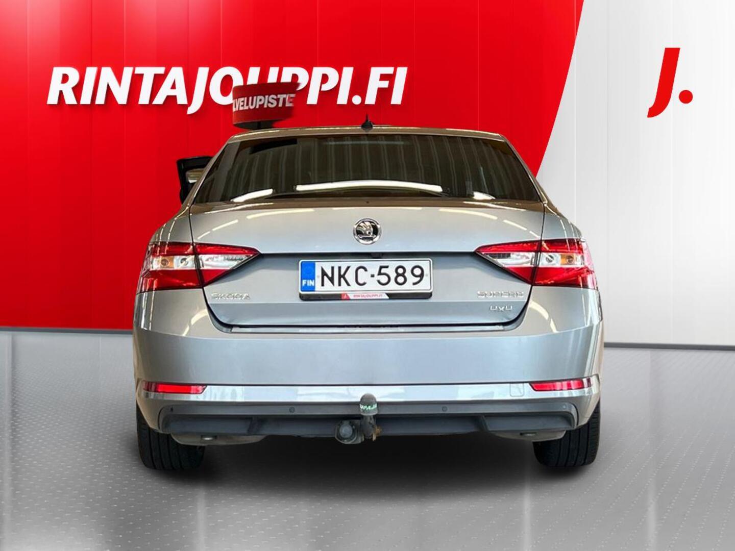 SKODA Superb 2016