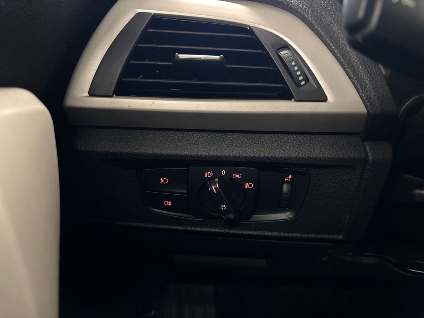 BMW 118 2017