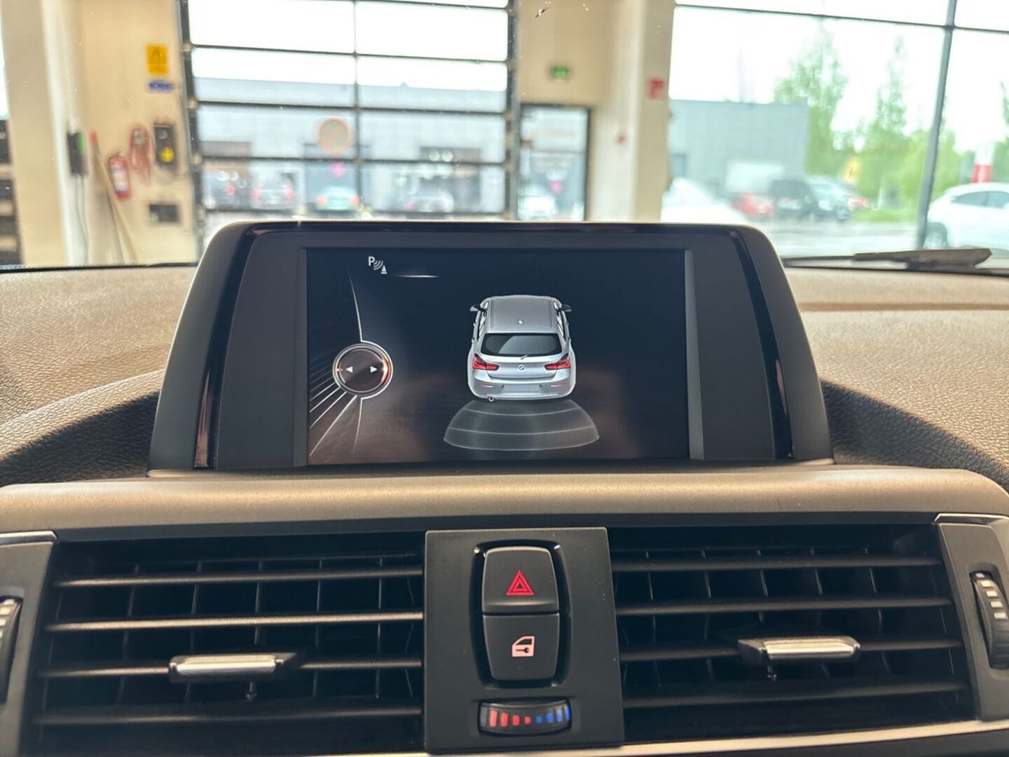 BMW 118 2017