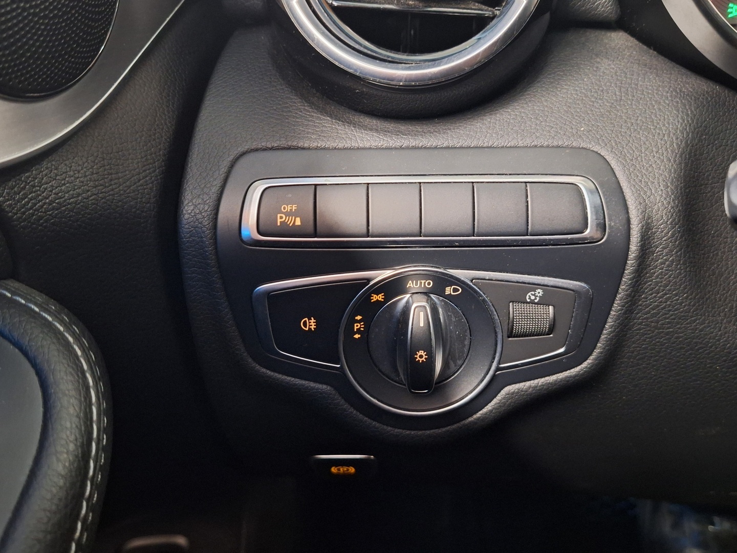 MERCEDES-BENZ C 2017