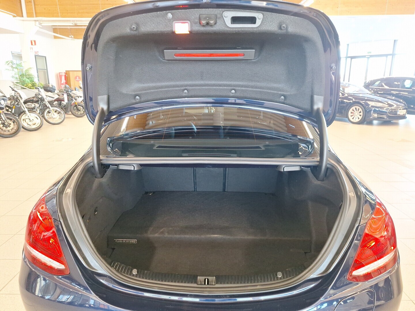 MERCEDES-BENZ C 2017