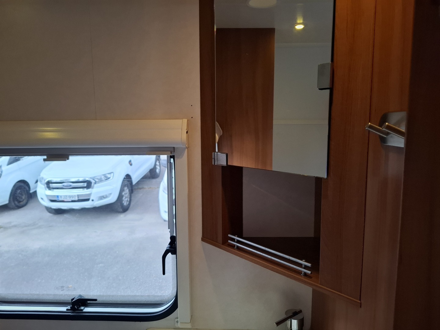 KNAUS Skywave 650 MF 2011