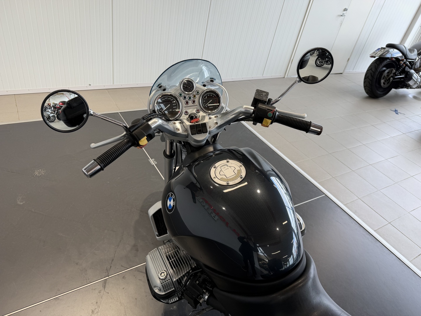 BMW R 2002