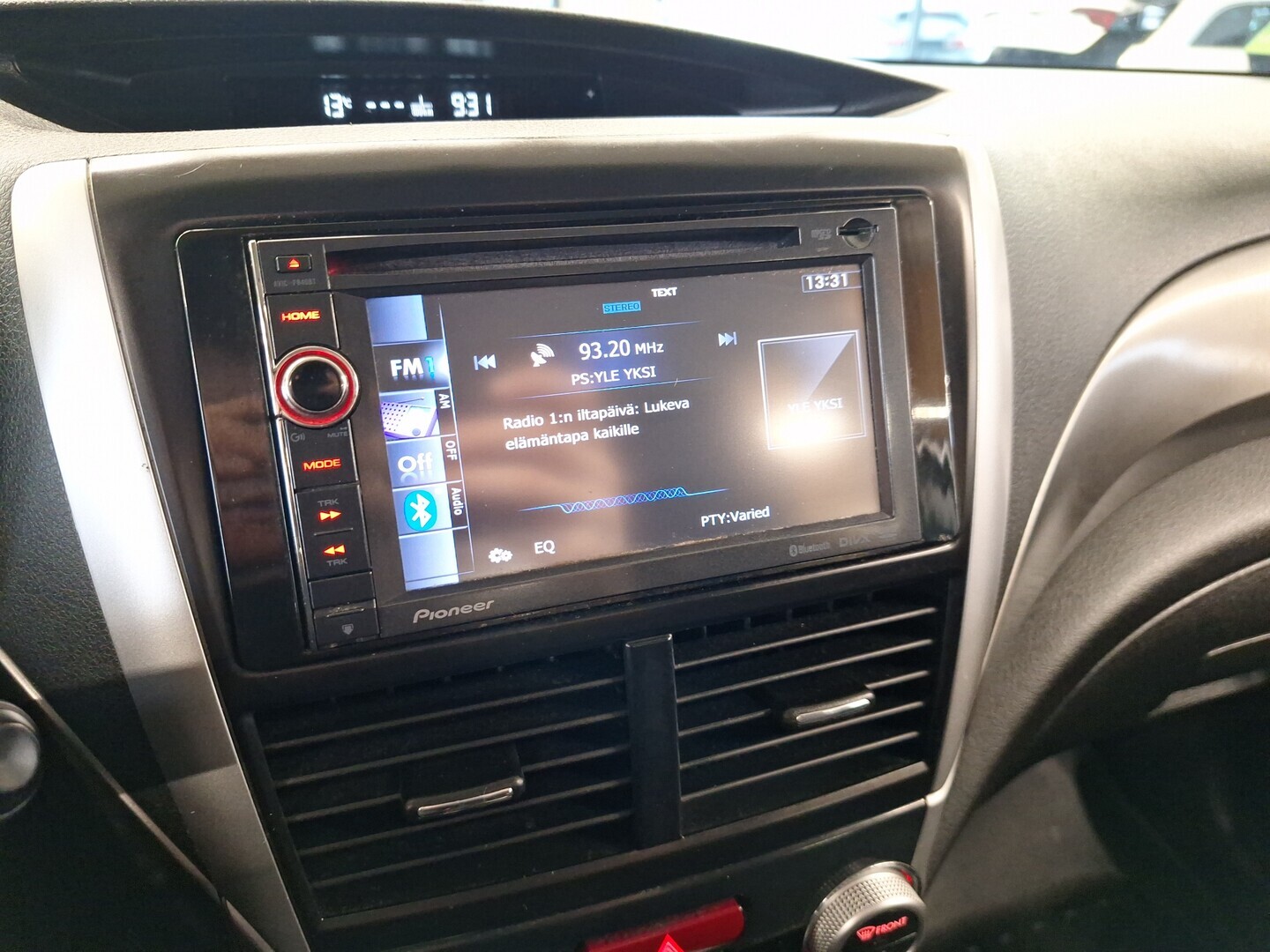 SUBARU Forester 2012