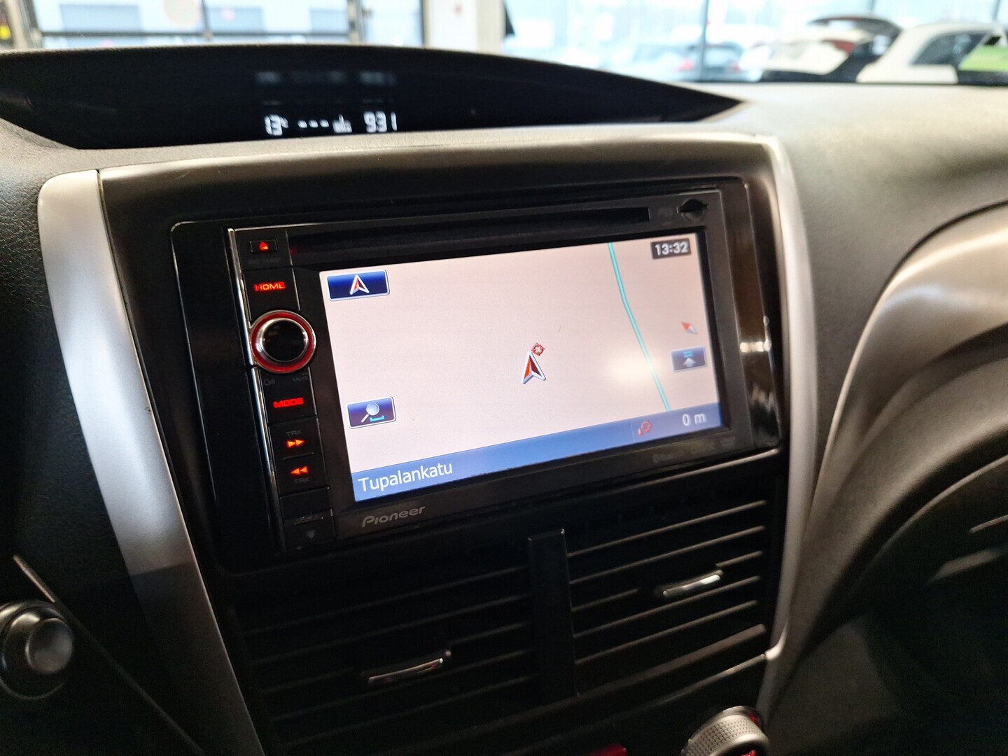 SUBARU Forester 2012