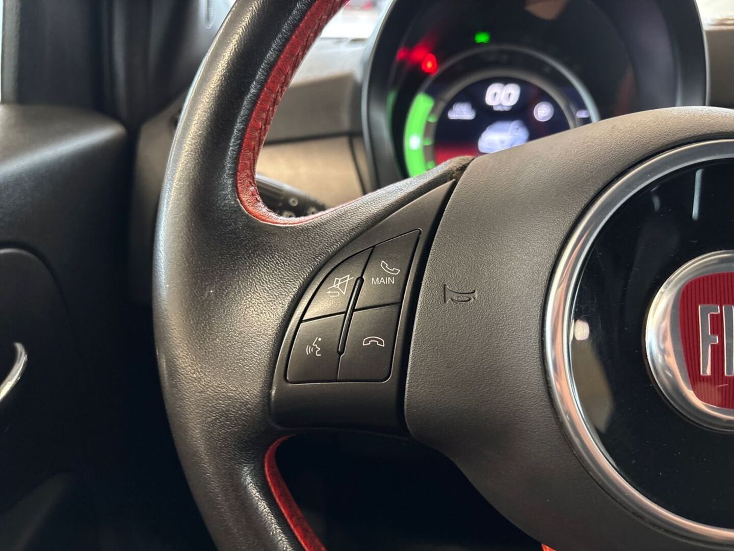 FIAT 500 2015