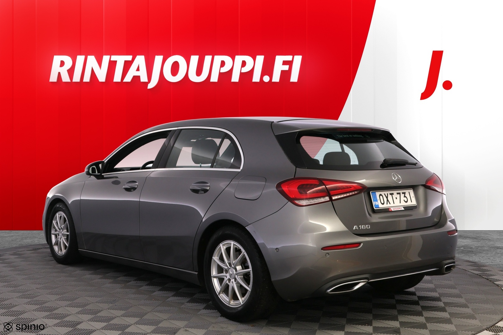 MERCEDES-BENZ A 2018