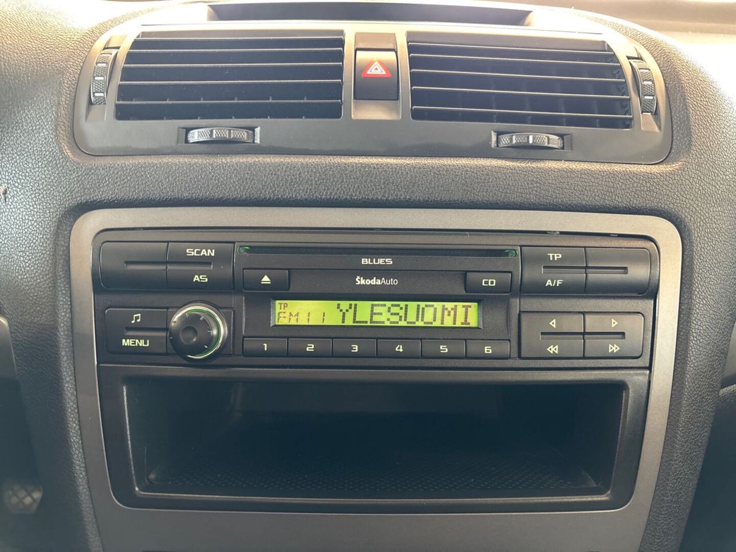 SKODA Octavia 2011