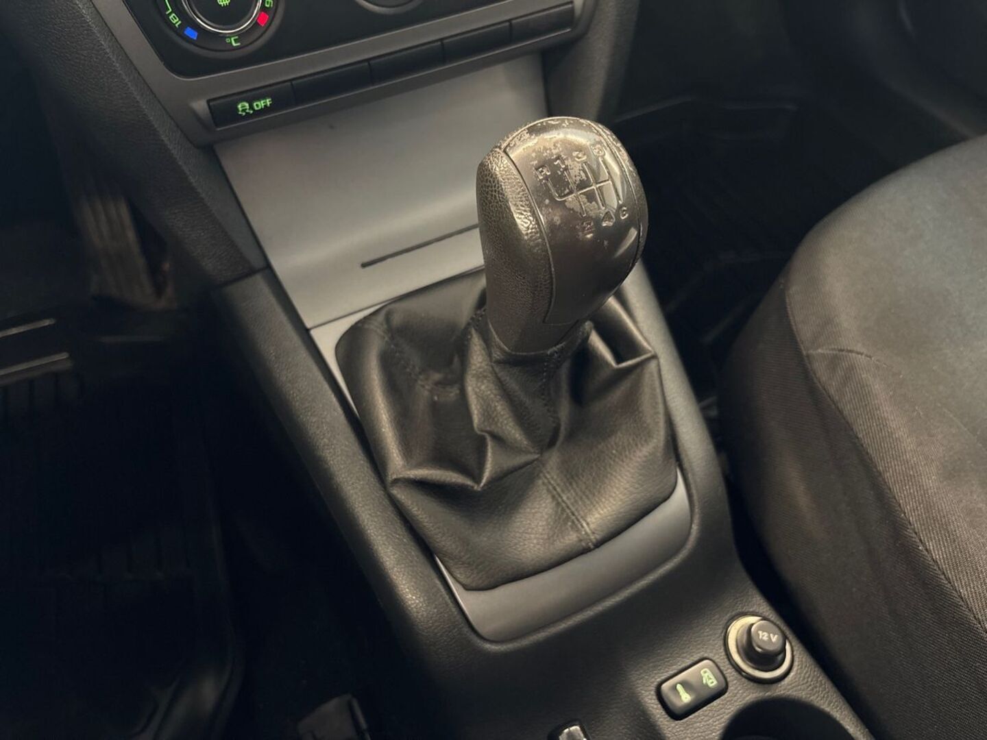 SKODA Octavia 2011