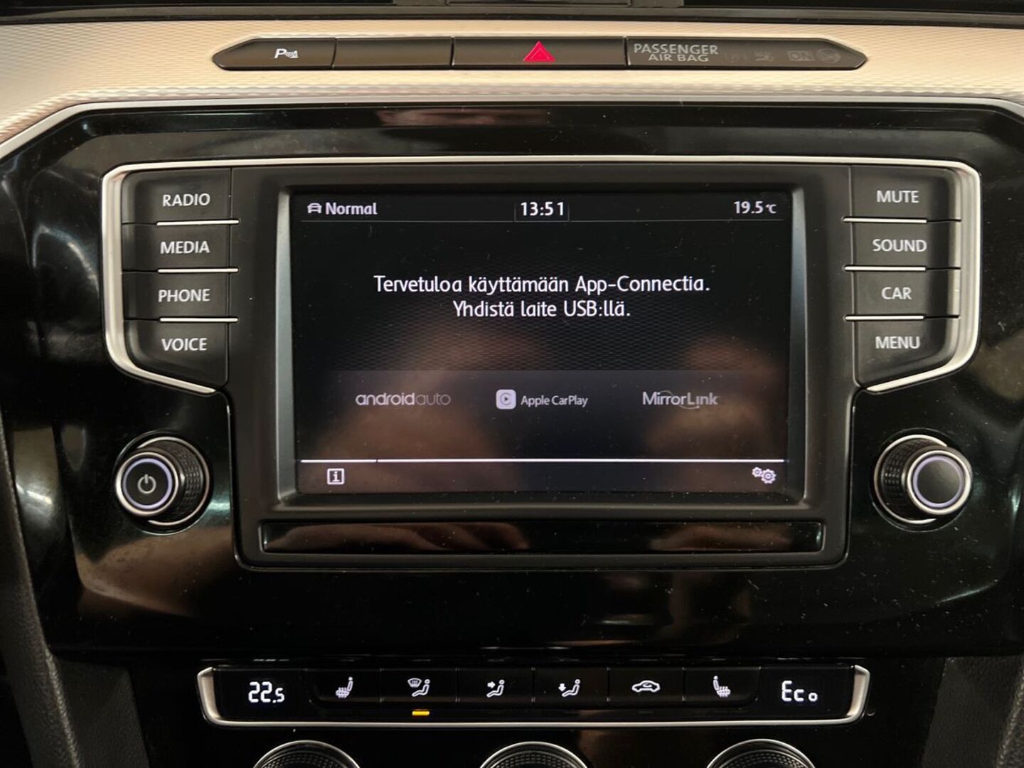 VOLKSWAGEN Passat 2017