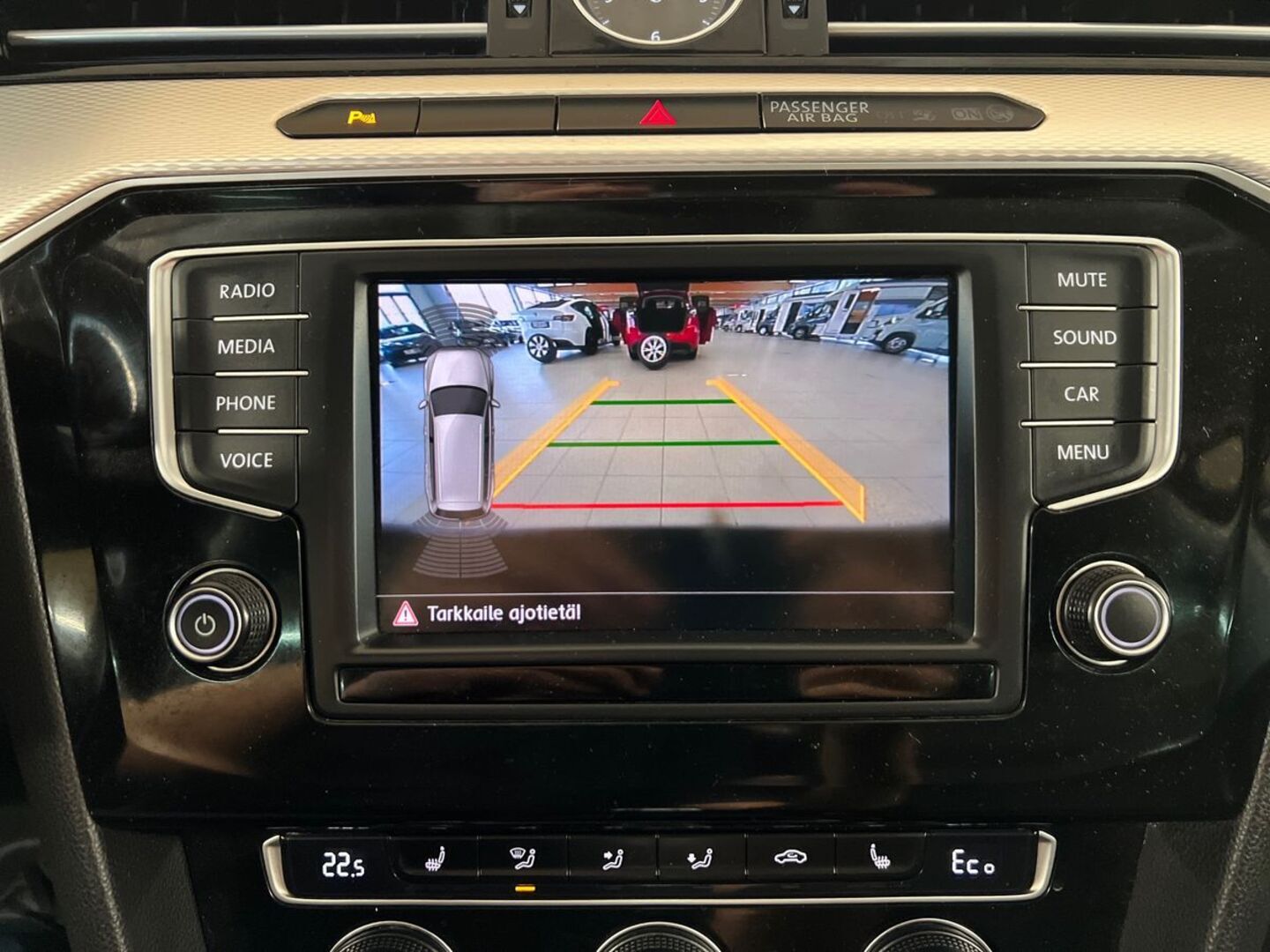 VOLKSWAGEN Passat 2017