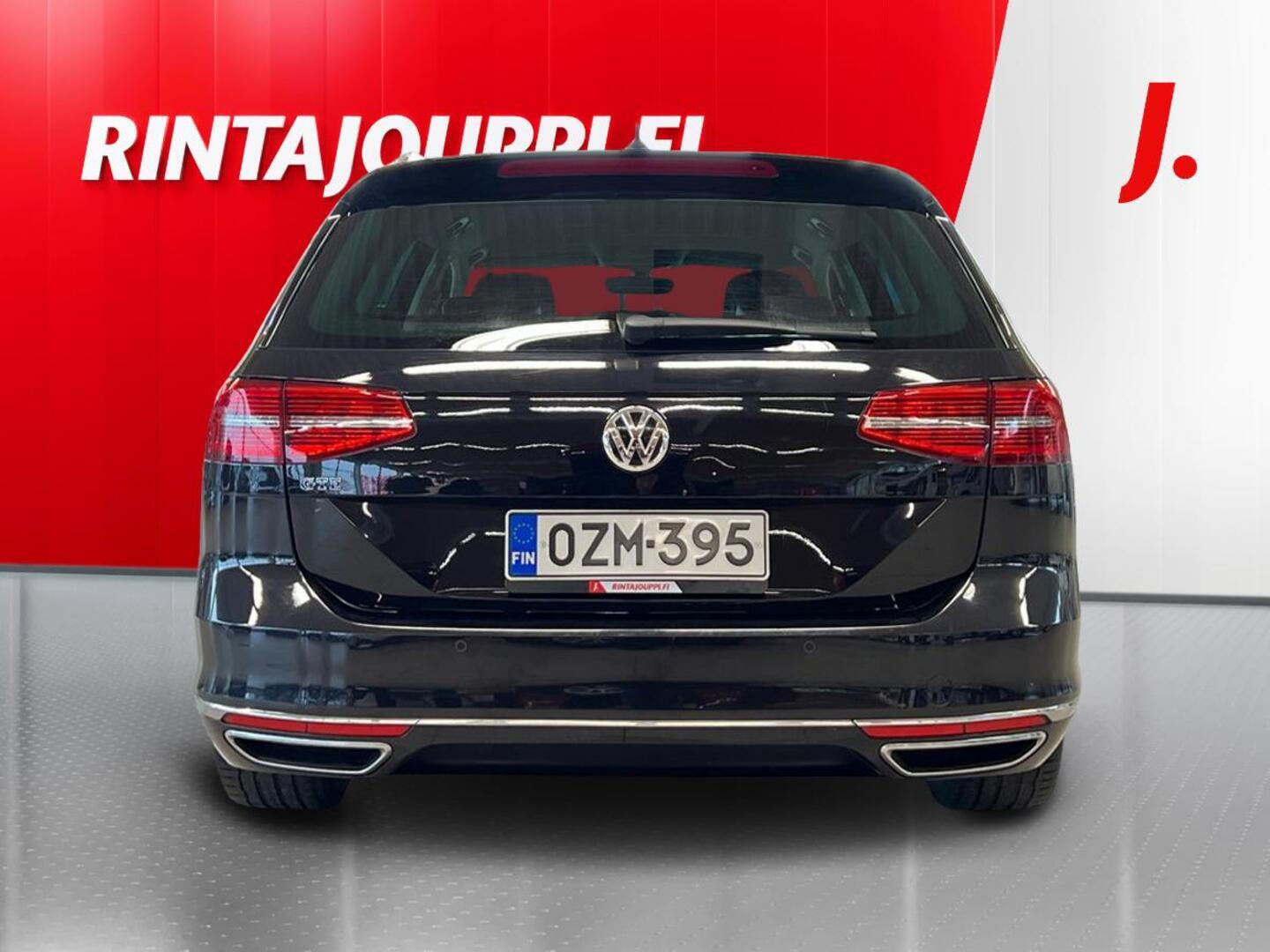 VOLKSWAGEN Passat 2017
