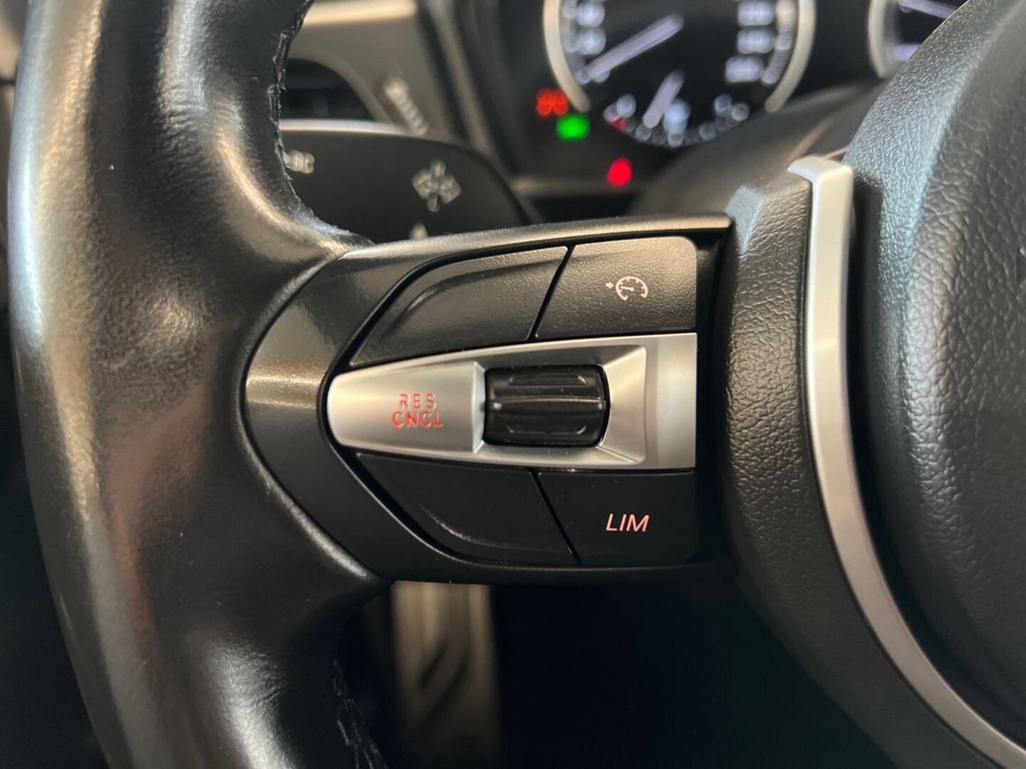 BMW 218 2023