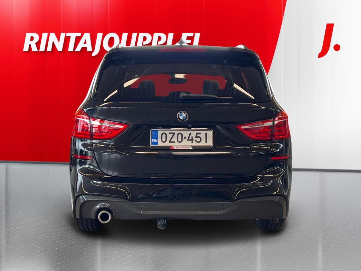 BMW 218 2023