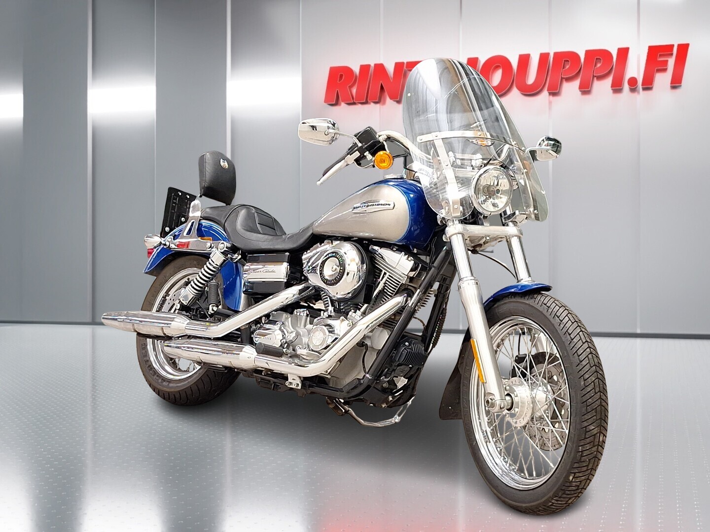 HARLEY-DAVIDSON DYNA 2009