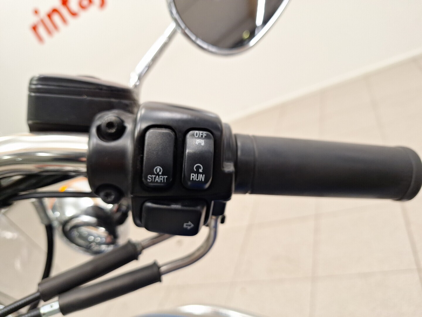 HARLEY-DAVIDSON DYNA 2009