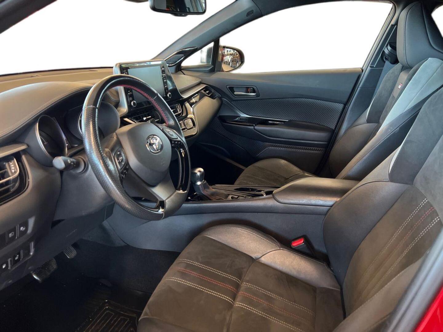 TOYOTA C-HR 2022