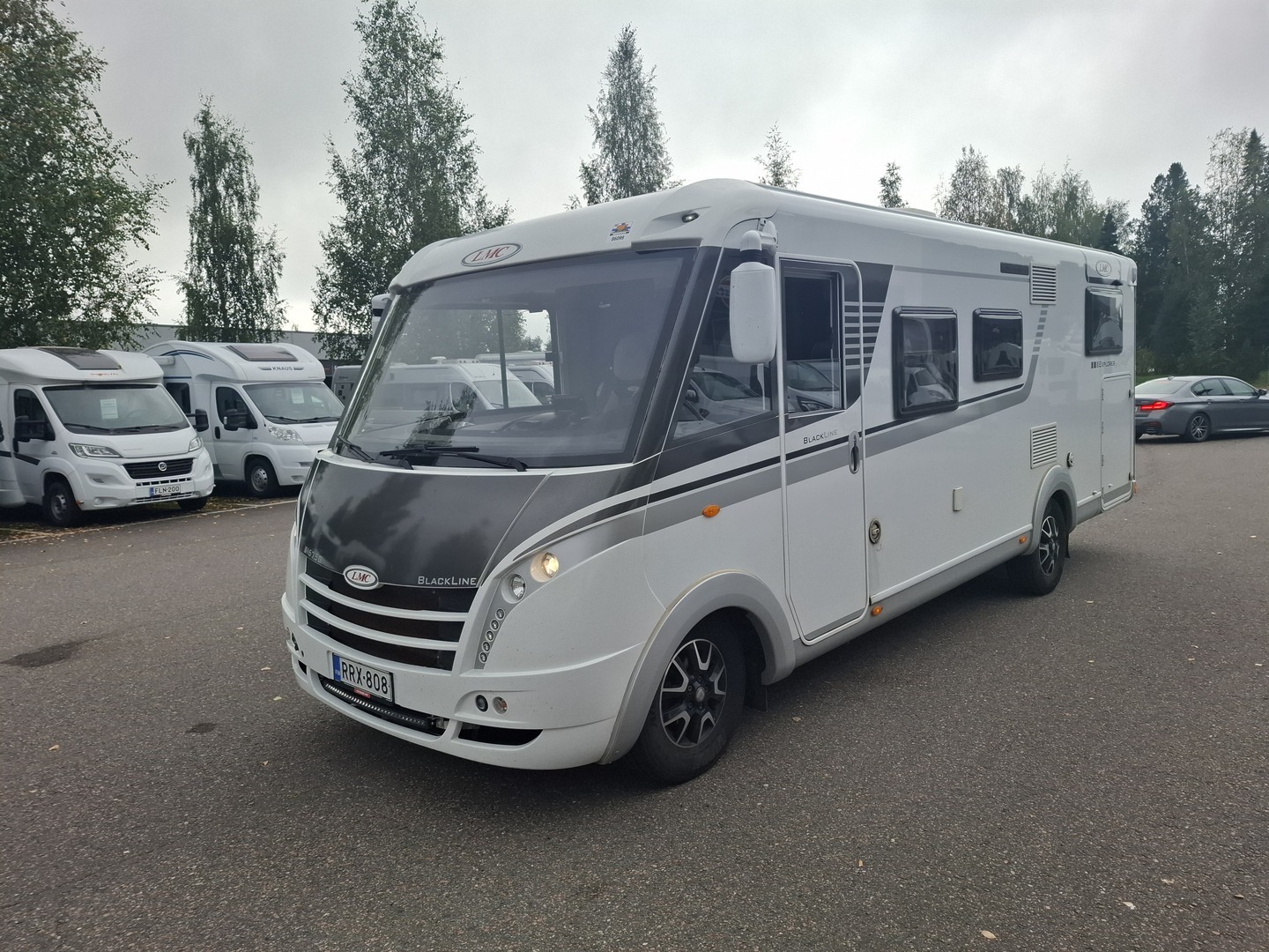 LMC Explorer Blackline i675 G 2015