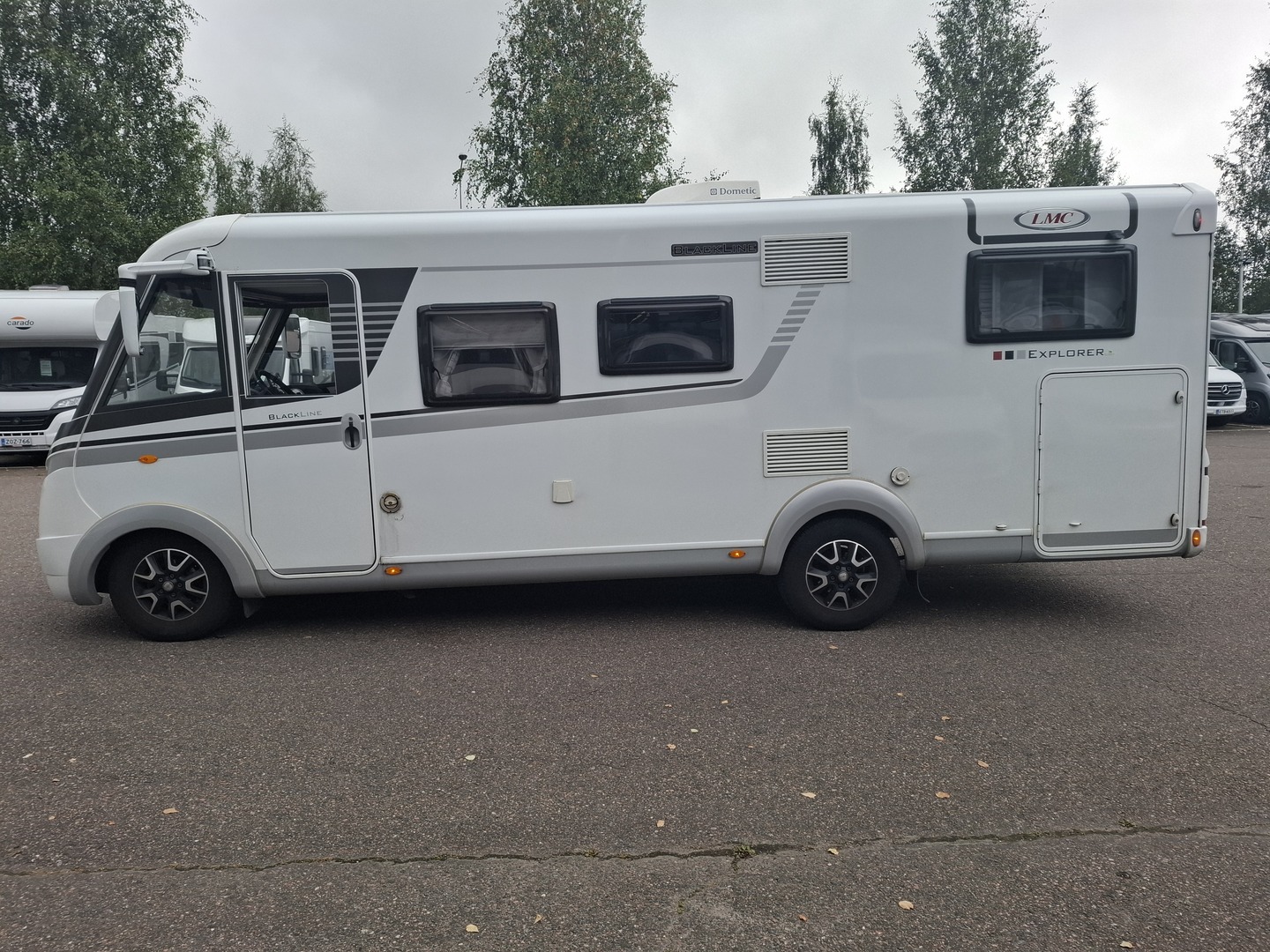 LMC Explorer Blackline i675 G 2015