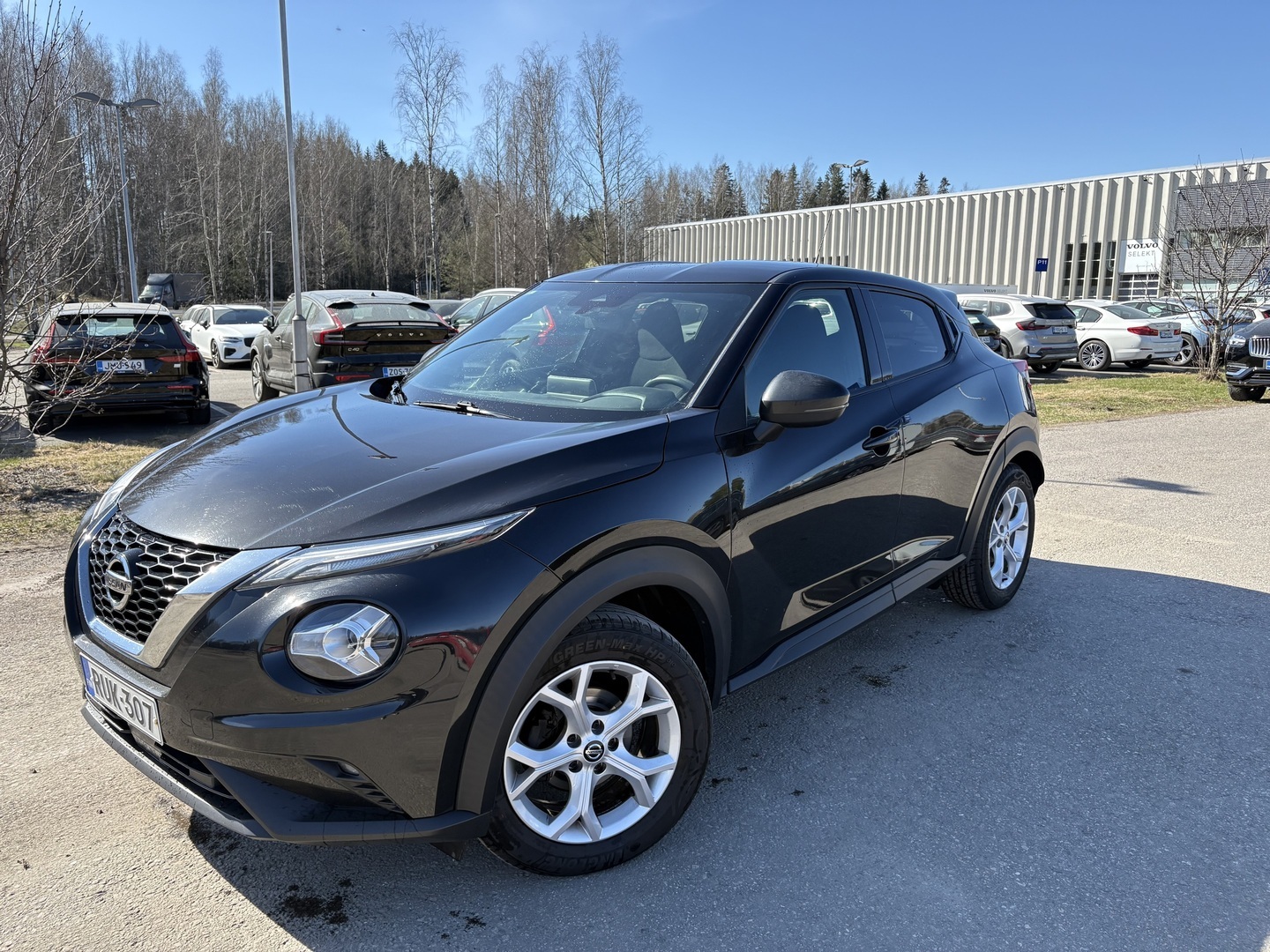 NISSAN Juke 2020