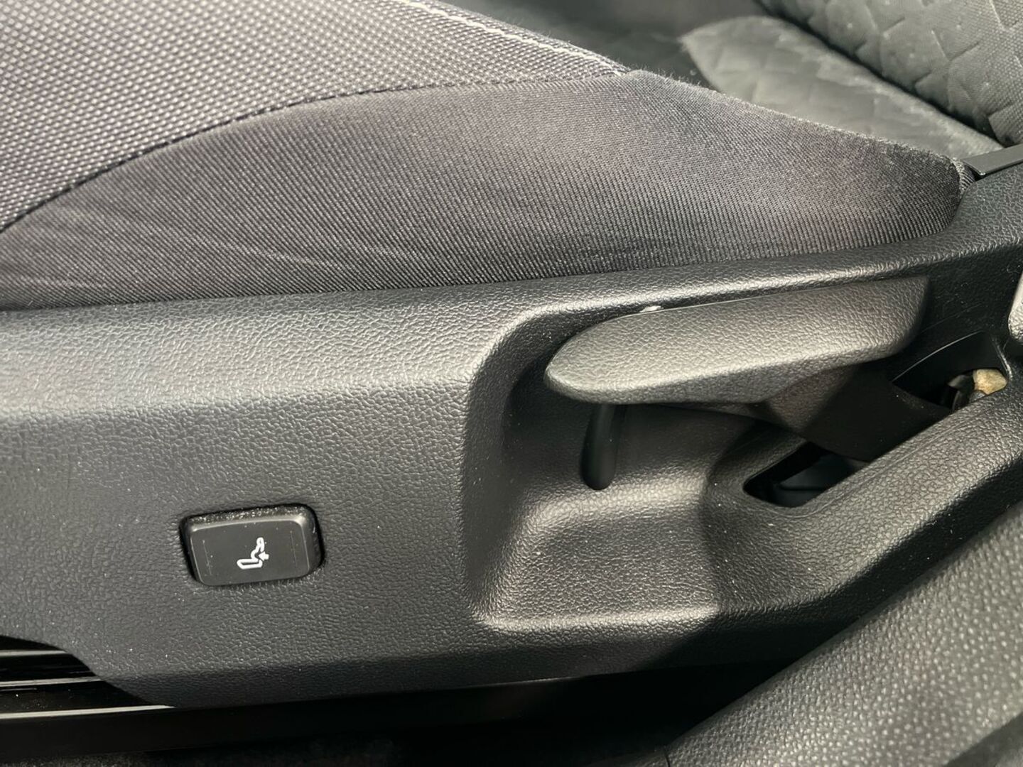 TOYOTA Corolla 27