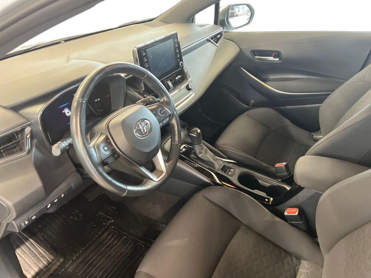 TOYOTA Corolla 7