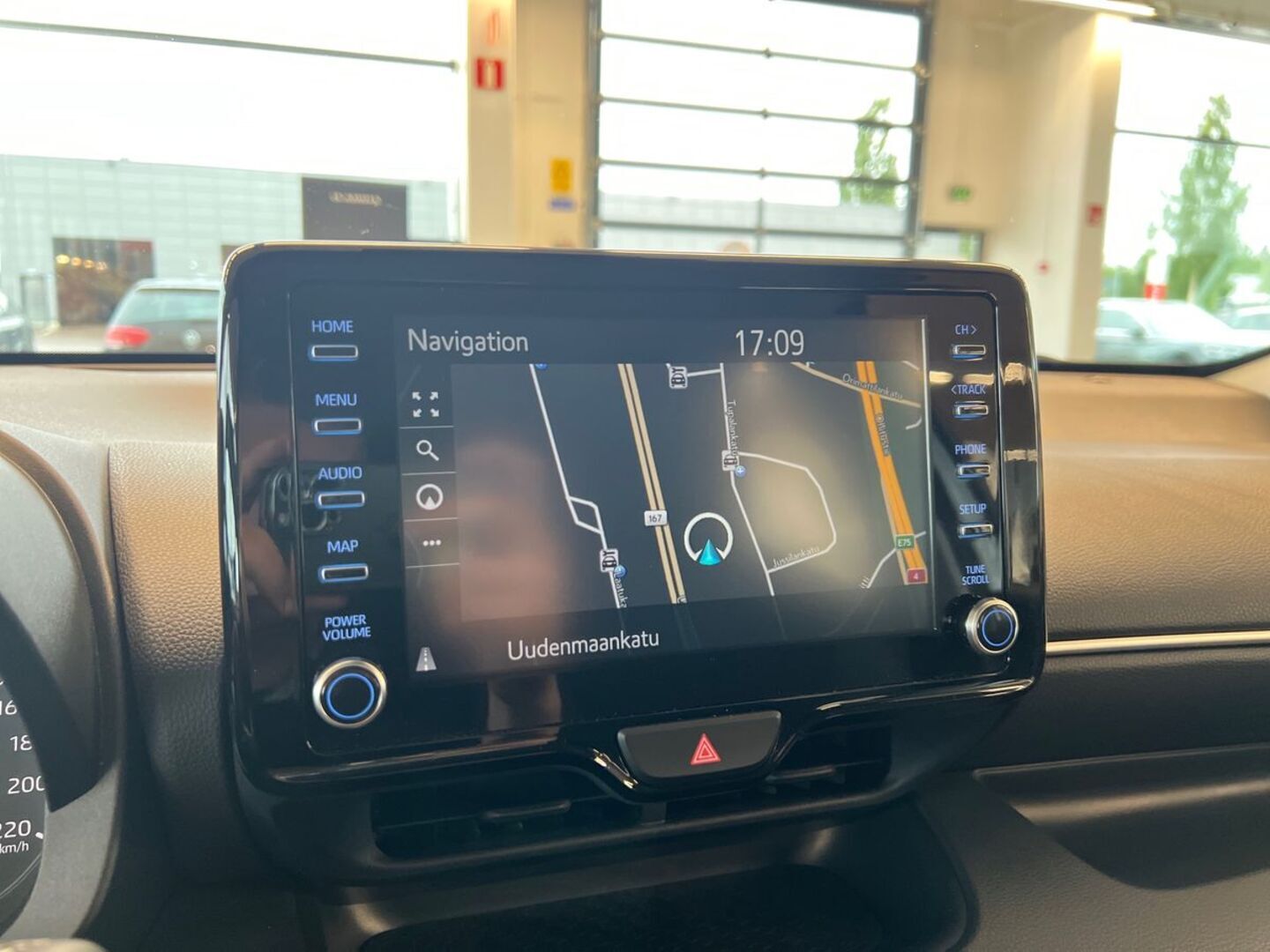 TOYOTA Yaris 2023