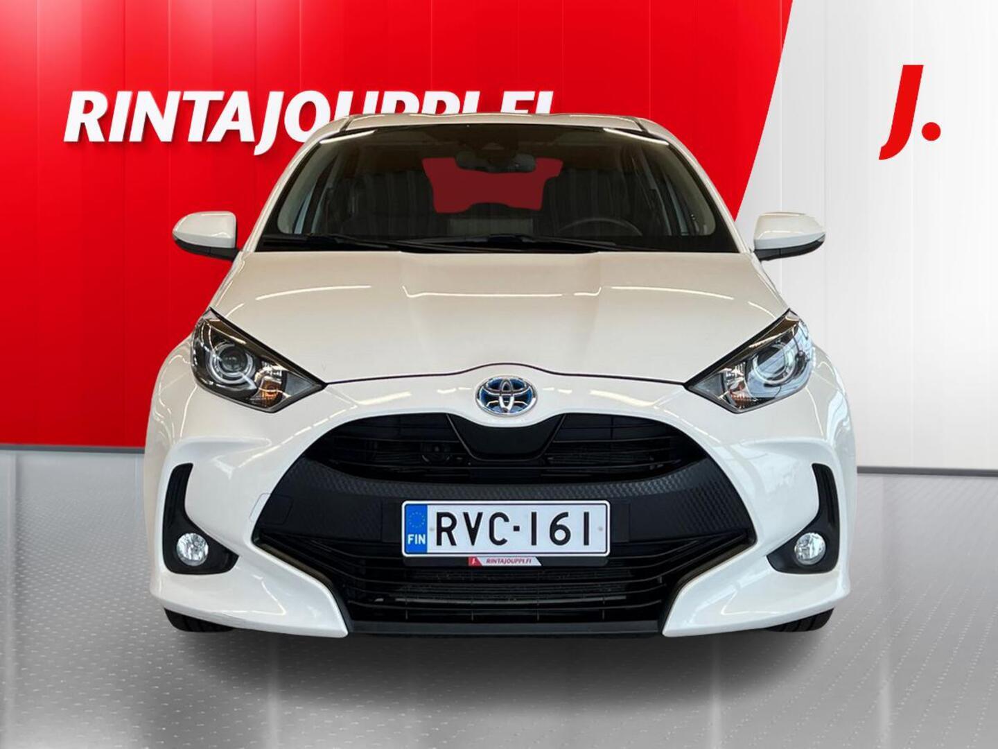 TOYOTA Yaris 2023