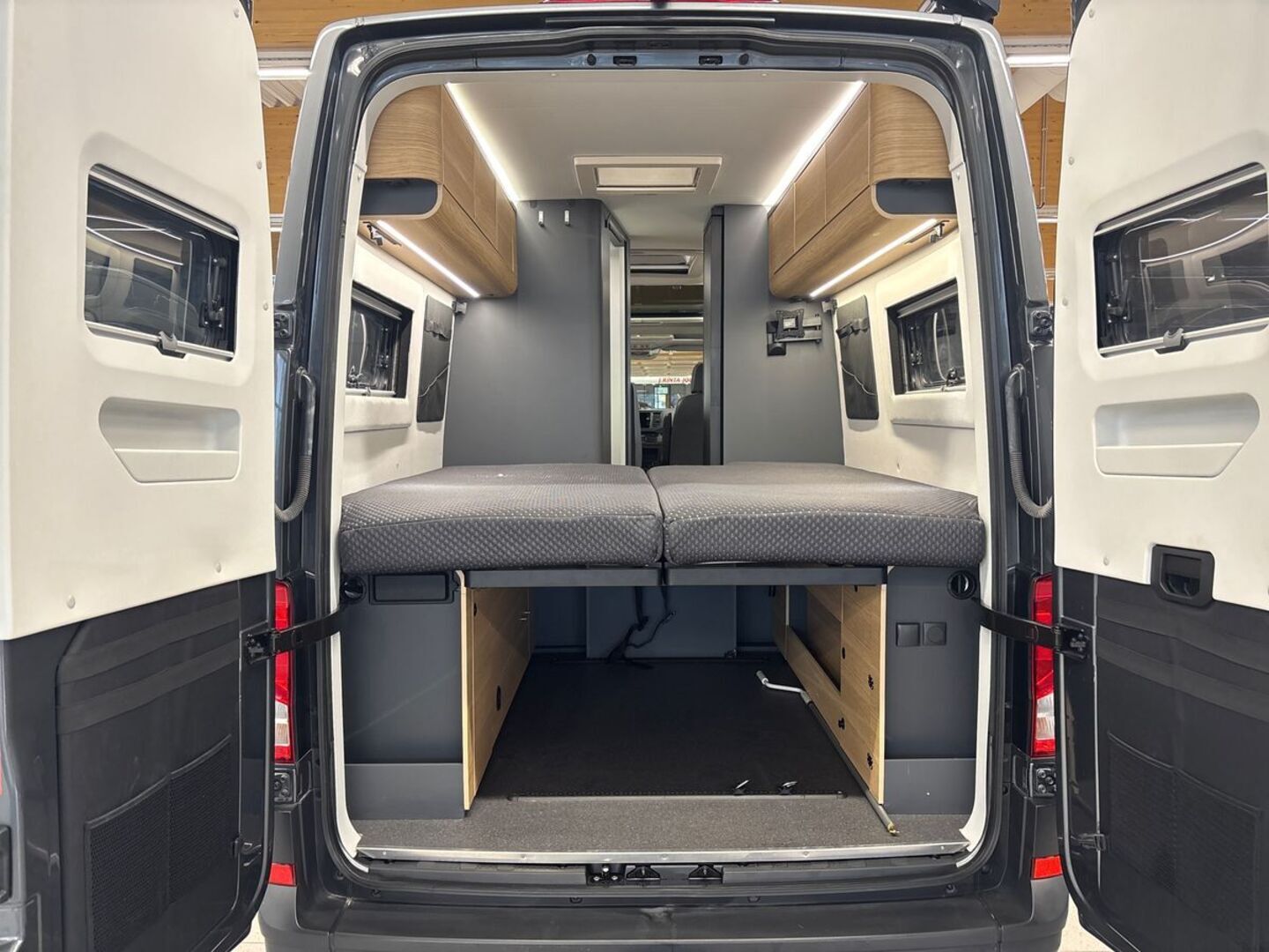 ADRIA TWIN MAX 680 SLB 2024
