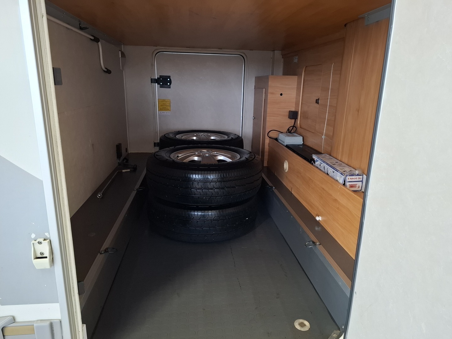 ADRIA Coral Plus 680 SP Silver Edition 2009