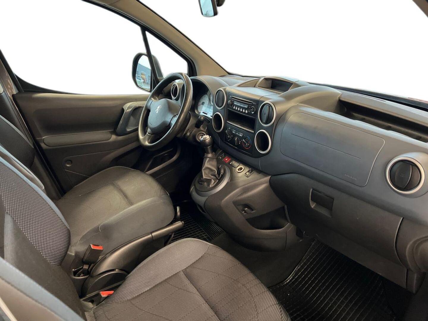PEUGEOT Partner 2010