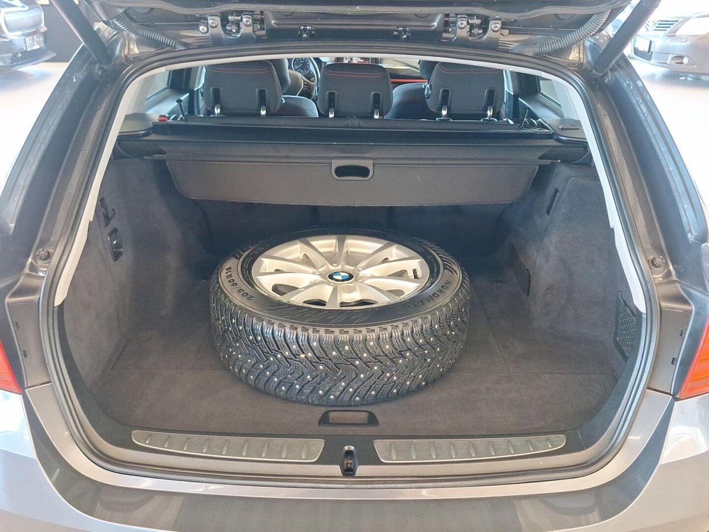 BMW 320 2013