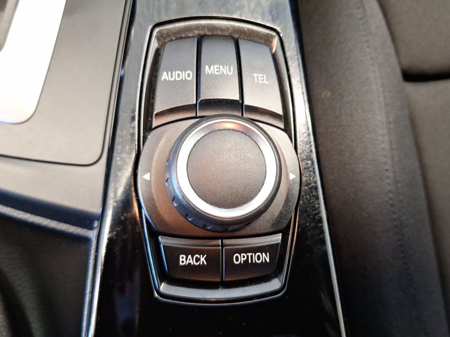 BMW 320 2013