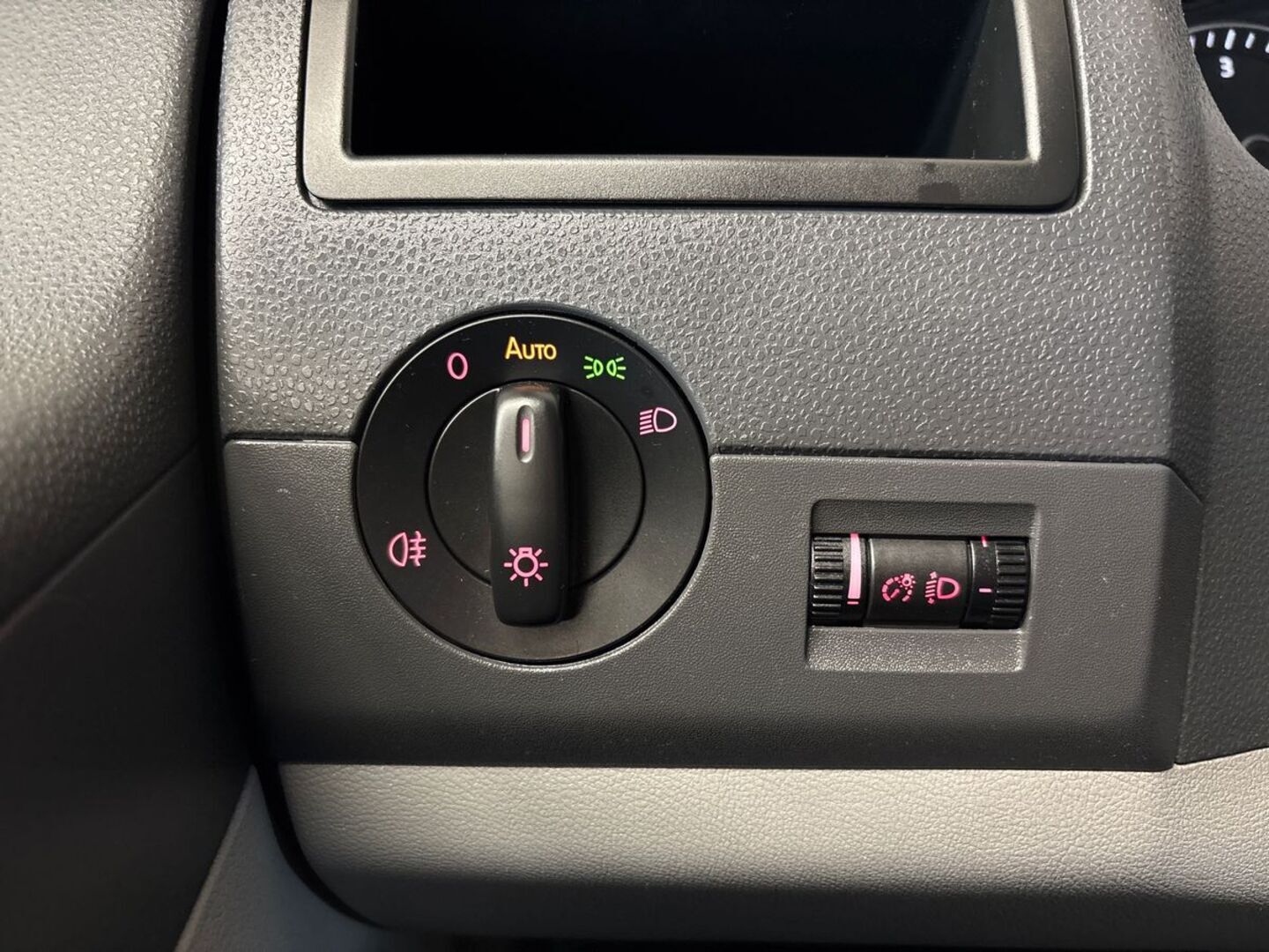 VOLKSWAGEN Transporter 2015