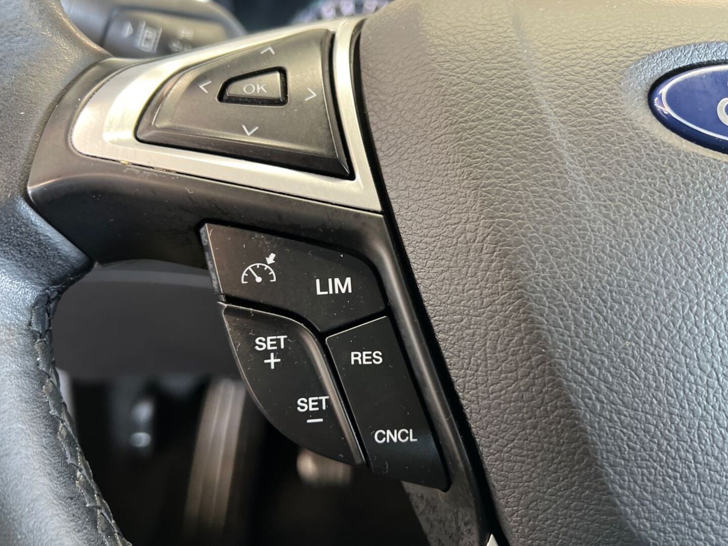 FORD Mondeo 2016