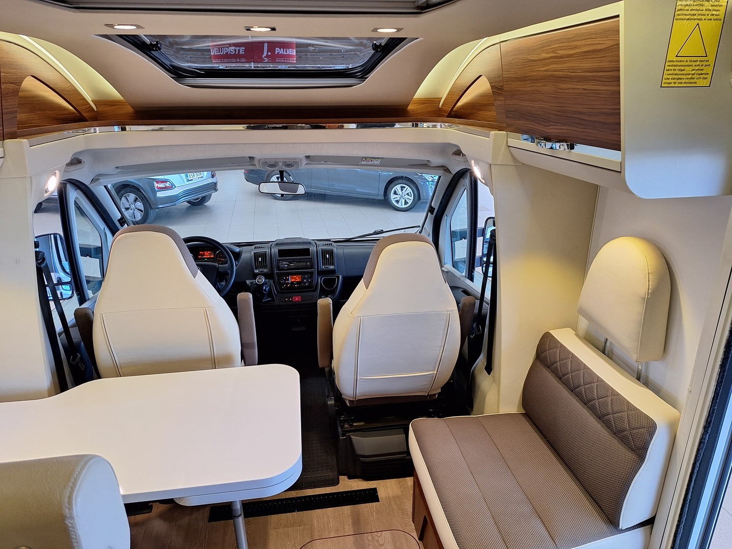 ADRIA Coral 670 SL Plus 2016