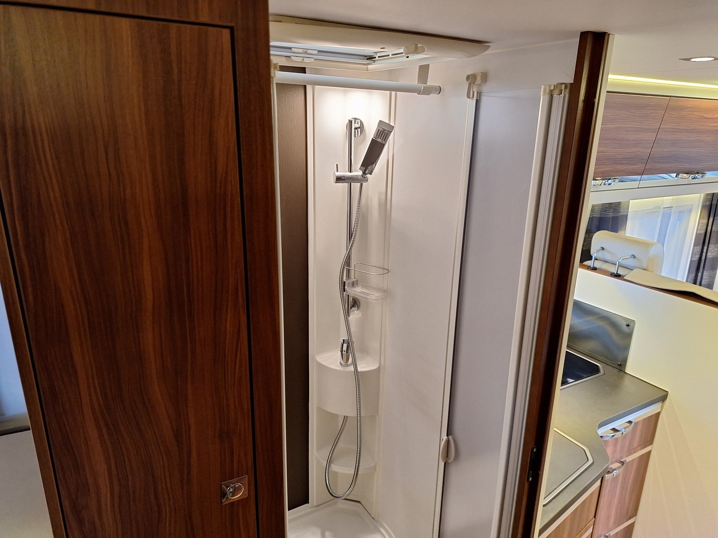 ADRIA Coral 670 SL Plus 2016